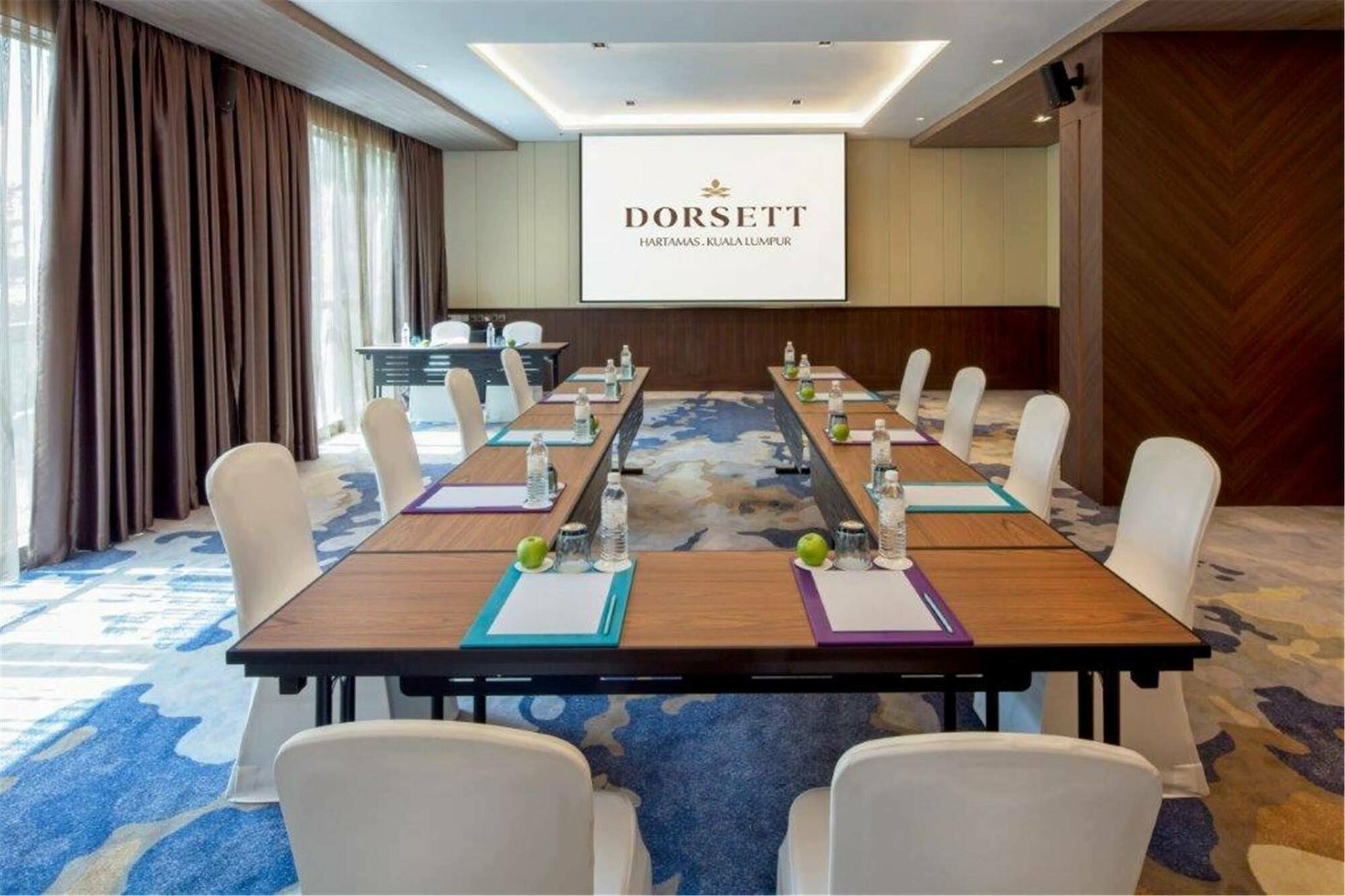 Dorsett Hartamas Kuala Lumpur Hotel Exterior foto Meeting room at Dorsett Kuala Lumpur